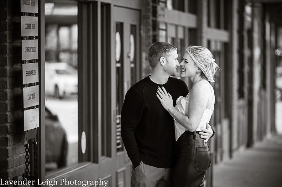 <alt>Pittsburgh Strip District Engagement Session Pittsburgh, PA</alt>